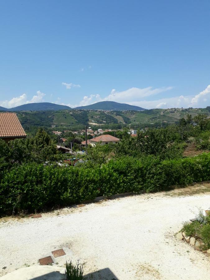 Guest House Domaine Des Grouilleres Saint-Clair-du-Rhone ภายนอก รูปภาพ