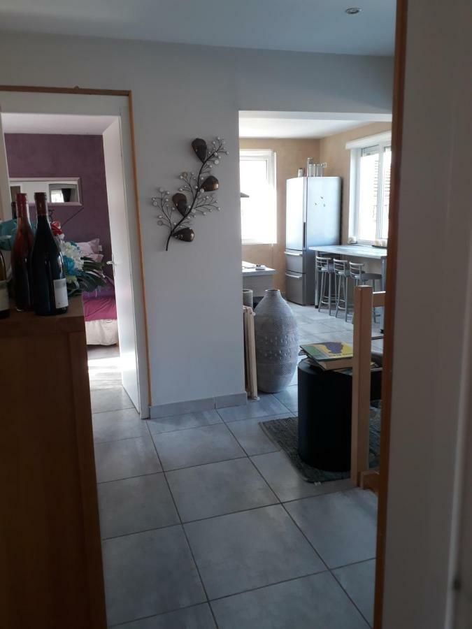 Guest House Domaine Des Grouilleres Saint-Clair-du-Rhone ภายนอก รูปภาพ